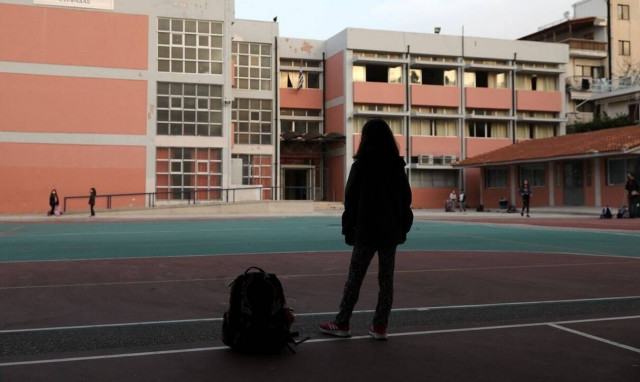 Ρεπορτάζ Newsbomb.gr: Συναγερμός σε σχολεία της Εύβοιας - Βρέθηκαν 15 κρούσματα σε δύο ημέρες