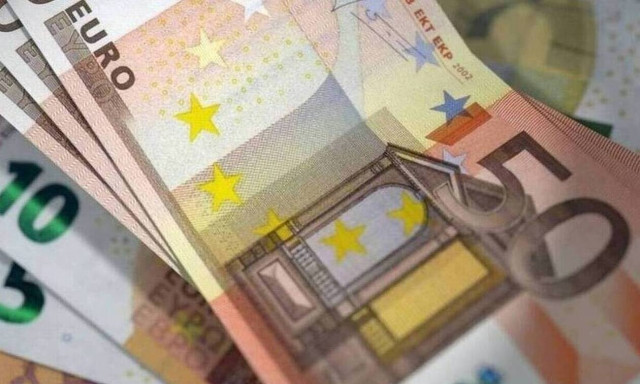 Γονικές παροχές: Αφορολόγητες έως 800.000 ευρώ - Ποιους συμφέρει η μεταβίβαση