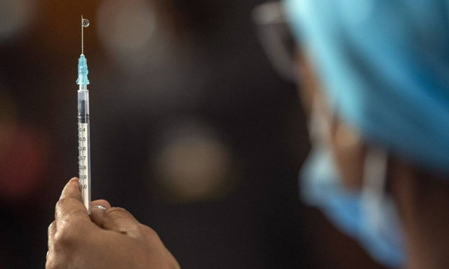 Koρονοϊός: Πόσο αποτελεσματικό είναι το εμβόλιο σε ασθενείς με καρκίνο