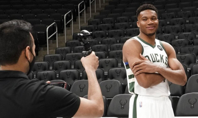 Γιάννης Αντετοκούνμπο: Πρώτη προπόνηση για τον «Greek Freak» - Μετράει αντίστροφά για την επιστροφή