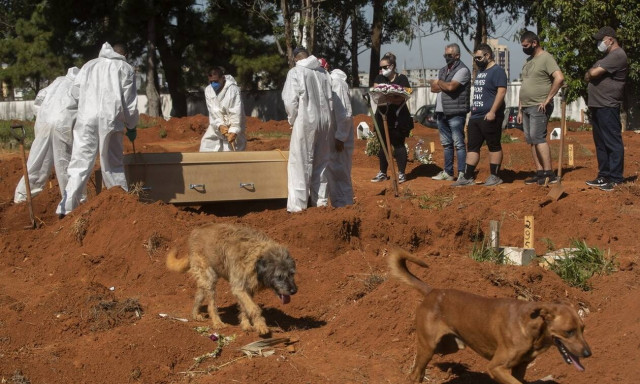 Κορονοϊός στη Βραζιλία: Σχεδόν 600.000 οι νεκροί από την πανδημία