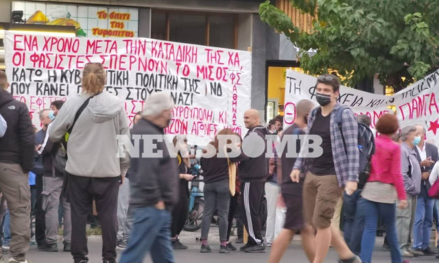 Αντιφασιστική συγκέντρωση στο κέντρο της Αθήνας - Στην κορυφή της πορείας η Μάγδα Φύσσα