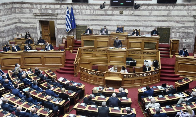 Βουλή - Ελληνογαλλική αμυντική συμφωνία: Υπερψηφίστηκε με 191 «ναι»