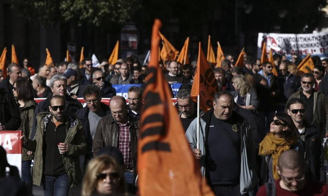 Αγωγή του υπουργείου Παιδείας κατά της ΑΔΕΔΥ – Στα «κάγκελα» δάσκαλοι και καθηγητές