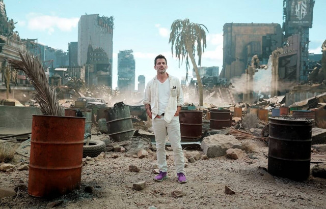 Rebel Moon: Όσα γνωρίζουμε για τη νέα sci-fi ταινία του Ζακ Σνάιντερ στο Netflix