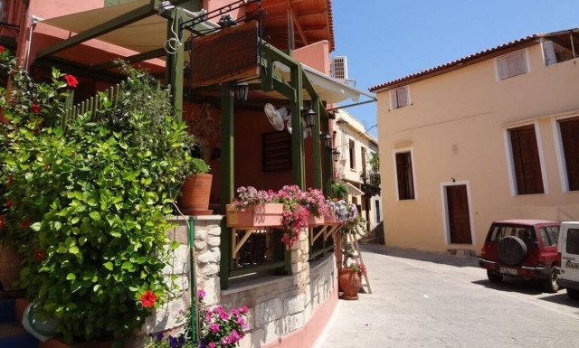 Το πανέμορφο Ρέθυμνο με 8 «κλικ»