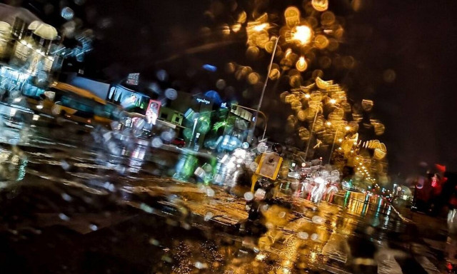 Κακοκαιρία «Αθηνά»: Νύχτα αγωνίας στην Εύβοια - Κίνδυνος πλημμυρών στις πυρόπληκτες περιοχές