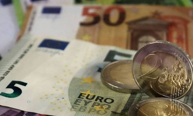 «Ραβασάκια» σε συνταξιούχους για αδήλωτα αναδρομικά