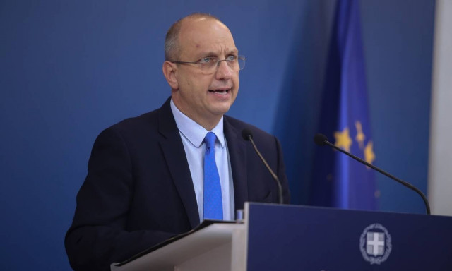 Οικονόμου στο Newsbomb.gr: Eπιτακτική ανάγκη για δια ζώσης εκπαίδευση στα ανώτατα ιδρύματα