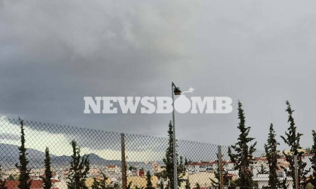 Καιρός ΤΩΡΑ: Ισχυρες καταιγίδες σε περιοχές της Αττικής - Κεραυνοί και μπουμπουνητά