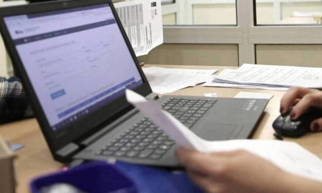 Σχέδιο για αυτόματες επιστροφές ΦΠΑ σε επαγγελματίες και επιχειρήσεις