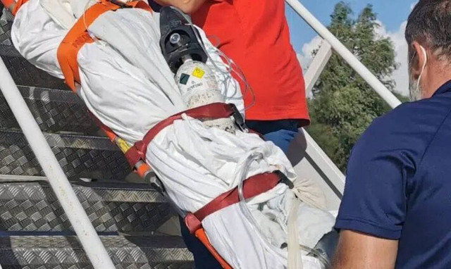 Πάτρα: Γέφυρα σωτηρίας για 16χρονο - Μεταφέρθηκε στο Βερολίνο