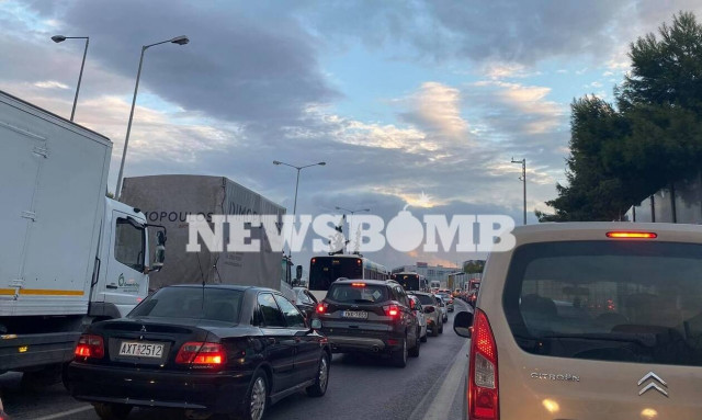 Κίνηση ΤΩΡΑ: Απίστευτο μποτιλιάρισμα στον Κηφισό - Ποιους δρόμους να αποφύγετε