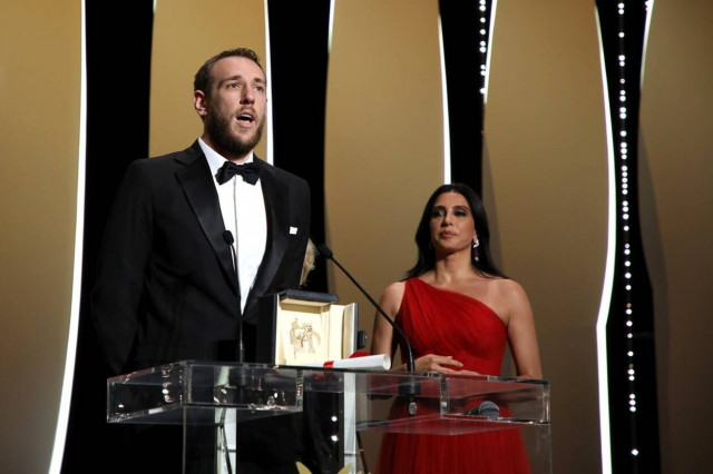 Βασίλης Κεκάτος