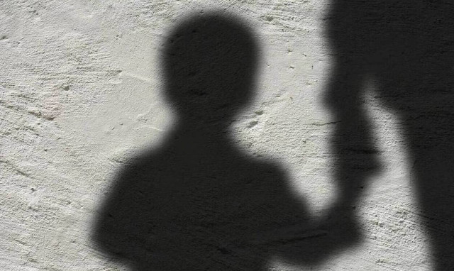 Θεσσαλονίκη: Σοκάρει ο 18χρονος - «Ο θείος μου με βίαζε όταν έλειπαν ο παππούς και η γιαγιά»