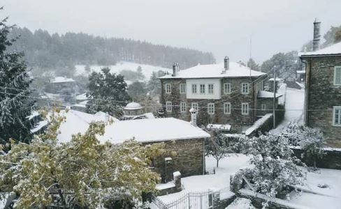 Καιρός: To Πολικό Jet Stream φέρνει χιόνια ακόμη και στις πόλεις - Πού το «στρώνει» σήμερα