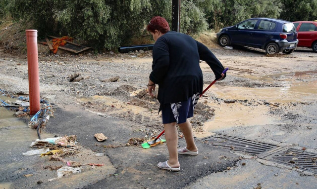 Κακοκαιρία «Μπάλλος»: Χτυπά Ζάκυνθο Πάτρα και Καλαμάτα - Κλειστά τα σχολεία σε πολλές περιοχές