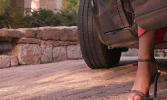 The Bachelor: Οι ισορροπίες στη βίλα ανατρέπονται για μία ακόμη φορά! (video)