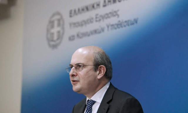 Χατζηδάκης: Σημαντική αύξηση του κατώτατου μισθού το 2022