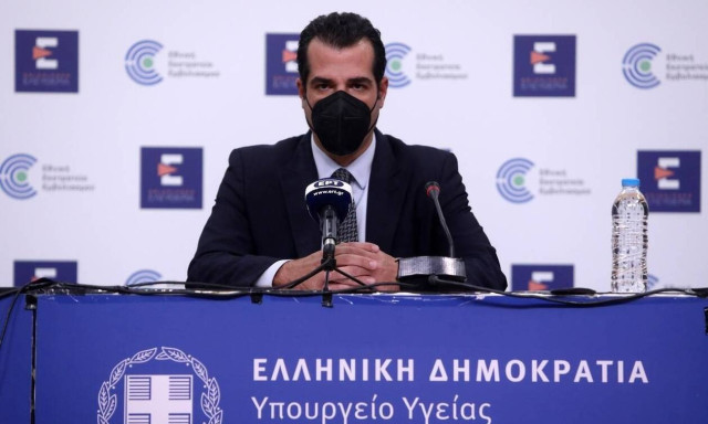 Health Min Plevris: Vaccination remains the only protection against Covid at present