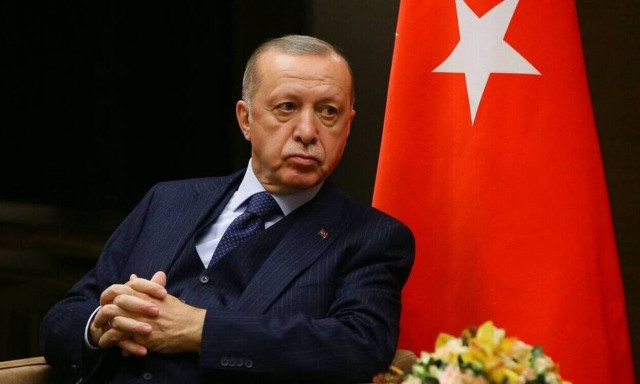 Ερντογάν κατά Γαλλίας: Έκαναν σφαγές και γενοκτονίες στην Ρουάντα και την Αλγερία