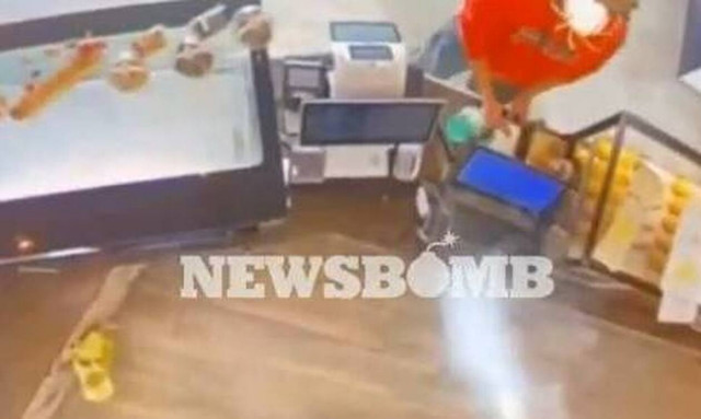 Ταύρος: Παρήγγειλε καφέ, άρπαξε τα tips και έγινε καπνός (vid)