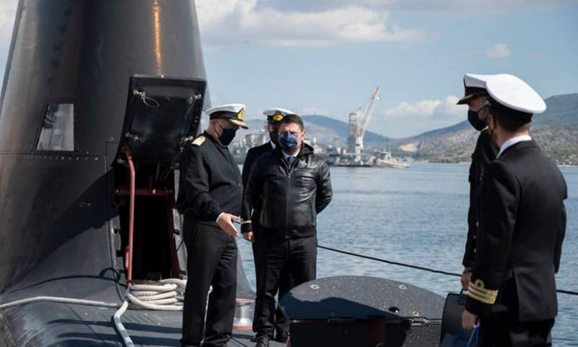 Xαρδαλιάς: Επισκέφθηκε το Αρχηγείο Στόλου στο ναύσταθμο Σαλαμίνας