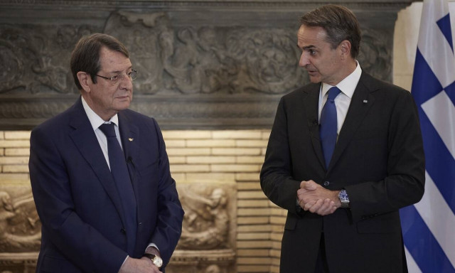 Συνάντηση Μητσοτάκη – Αναστασιάδη: Μήνυμα σε  Τουρκία για Κύπρο - «Μη αποδεκτή η λύση δύο κρατών»