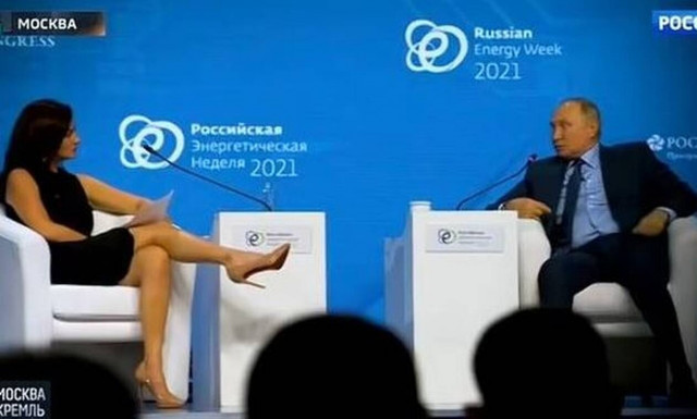 Δημοσιογράφος με Βλαντιμίρ Πούτιν