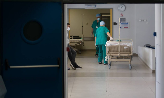 Τρίκαλα: «Θα είχε σωθεί ο 29χρονος που πέθανε από κορονοϊό αν είχε έρθει νωρίτερα στο νοσοκομείο»