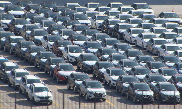 ΑΑΔΕ: Πότε επιτρέπεται η προσωρινή έξοδος οχημάτων από τη φορολογική αποθήκη