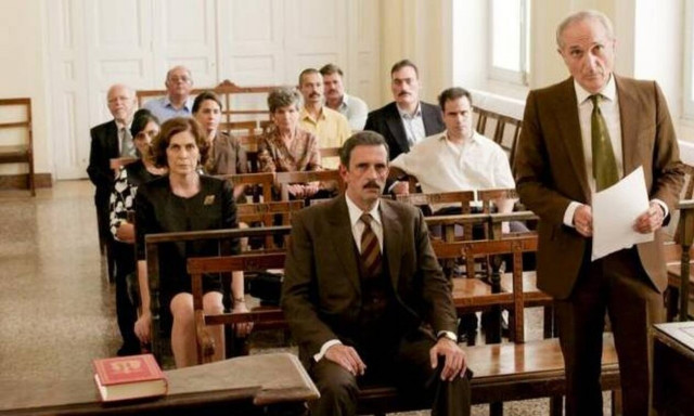 Άγριες Μέλισσες: Ο Κωνσταντής στο στόχαστρο του Ακύλα και ο Δούκας αθωώνεται