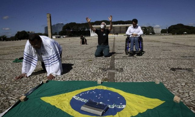 Κορονοϊός στη Βραζιλία: 373 θάνατοι σε 24 ώρες - Ο χαμηλότερος αριθμός από τον Απρίλιο του 2020