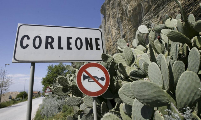 Πανευρωπαϊκή έρευνα για να διαλυθούν πυρήνες της ιταλικής μαφίας