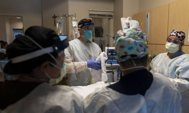 Κορονοϊός - Σαρηγιάννης: «Θα έχουμε 5.000 κρούσματα την ημέρα τον Νοέμβριο»