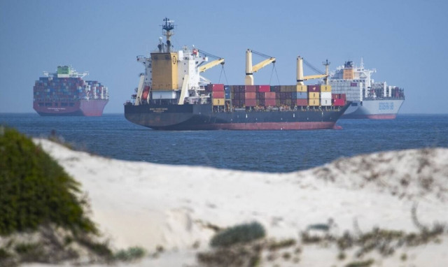 Μείωση 1% της δύναμης του ελληνικού εμπορικού στόλου τον Αύγουστο