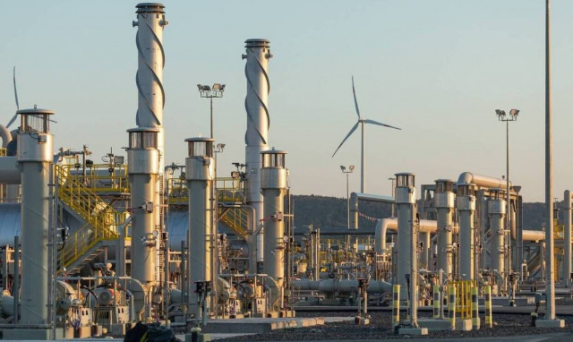 Στα 16 δισ. ευρώ η αξία των εισαγωγών καυσίμων της Ελλάδας το 2021