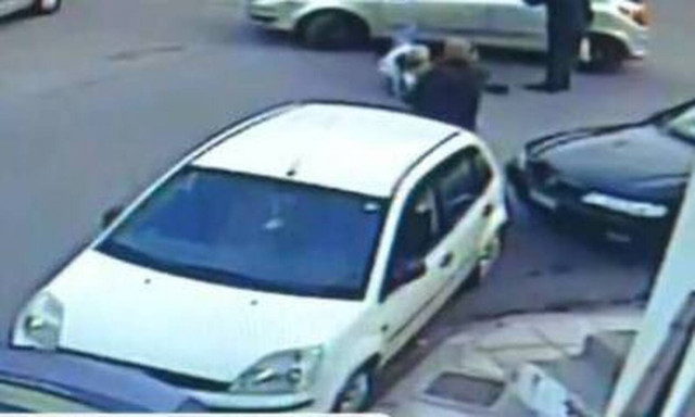 Θεσσαλονίκη: Βίντεο ντοκουμέντο από παράσυρση ηλικιωμένου στην Παναγία Φανερωμένη