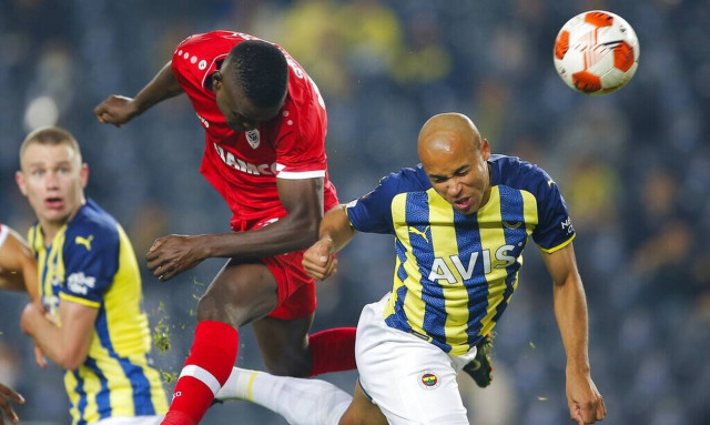 Europa League: Ισοπαλία με... νικητή τον Ολυμπιακό στην Πόλη - Τα highlights (video)