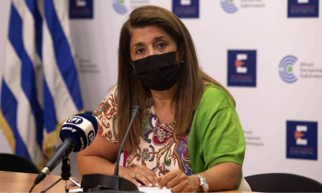 Κορονοϊός - Παπαευαγγέλου: Όλοι με μάσκες στις παρελάσεις