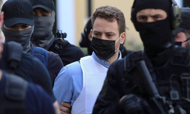 Γλυκά Νερά: Τι απαντά ο συζυγοκτόνος στη γυναίκα που ισχυρίζεται ότι είχε εμμονή μαζί της