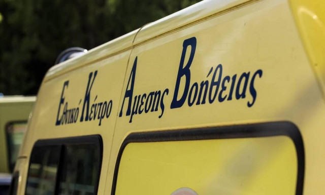 Κοζάνη: 50χρονος έπεσε από μπαλκόνι πολυκατοικίας - Μεταφέρθηκε εσπευσμένα στο νοσοκομείο