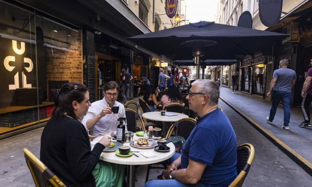 Αυστραλία: Οι κάτοικοι της Μελβούρνης απολαμβάνουν το πρώτο σαββατοκύριακο «ελευθερίας»