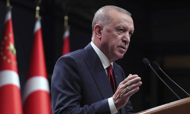 Έξαλλος ο Ερντογάν: Ανεπιθύμητοι οι 10 πρέσβεις που ζήτησαν την αποφυλάκιση του Οσμάν Καβαλά