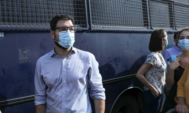 Ηλιόπουλος: Η ΝΔ είναι τρομοκρατημένη με την εξεταστική – Η υπόθεση Κουρτς μοιάζει με παιδική χαρά