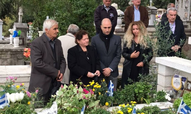 Ο Κωνσταντίνος Μπογδάνος στο μνημόσυνο για τον Κωνσταντίνο Κατσίφα - Δείτε τη δήλωσή του (pics&vid)