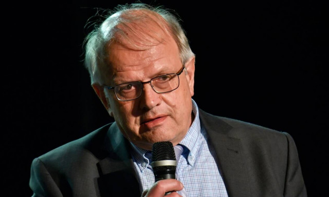 Το υπουργείο Υγείας απαντά στον Άκη Τσελέντη: Δεν απομακρύνονται τα θρησκευτικά σύμβολα