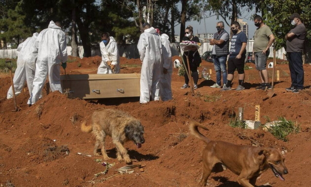 Κορονοϊός- Βραζιλία: 318 νέοι θάνατοι και σχεδόν 12.000 κρούσματα σε 24 ώρες