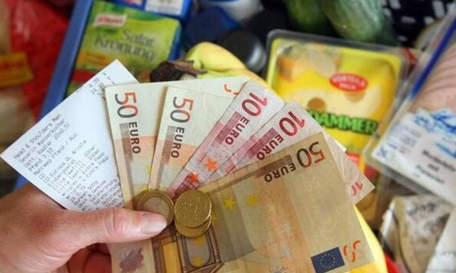 Οι κεντρικές τράπεζες απομακρύνονται από την αφήγηση του «παροδικού» πληθωρισμού