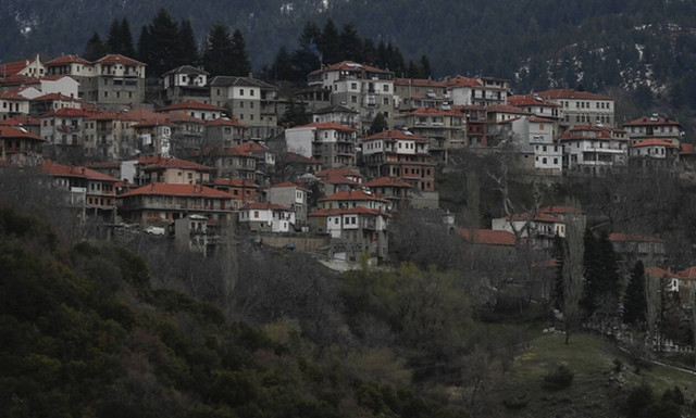 Χωρίς παρέλαση και το Μέτσοβο: Πάνω από 60 τα ενεργά κρούσματα